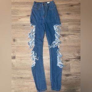 Ripped Jeans🆕💙